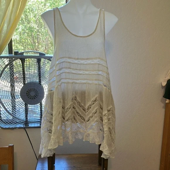 Intimately, free people, fully sheer lightweight summer nightgown - Picture 1 of 9